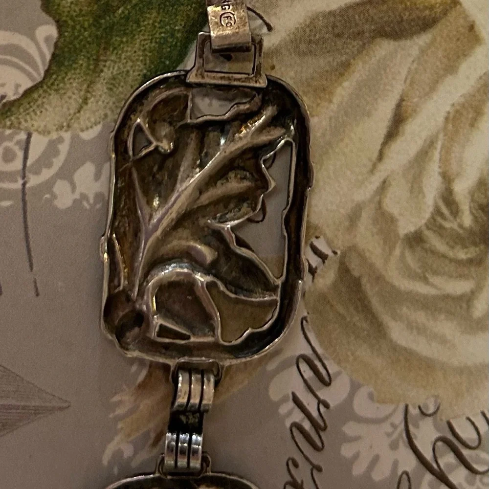 Stunning vintage  DANECRAFT STERLING acorn panel bracelet